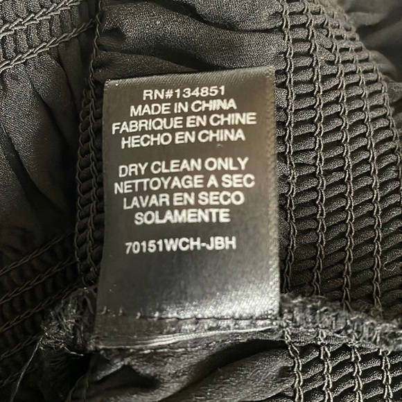 Wayf Women's floral blouse size XL - Picture 5 of 6